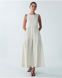 ST MRLO - Remi Tiered Dress