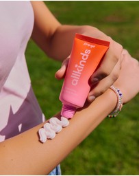 Allkinds - Strawberry Mini Must Haves