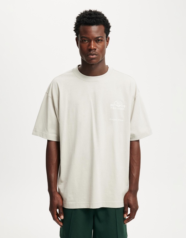 Cotton On - Box Fit Graphic T-Shirt