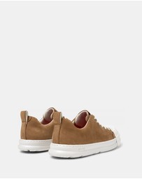 Camper - Trainers Junction Runner