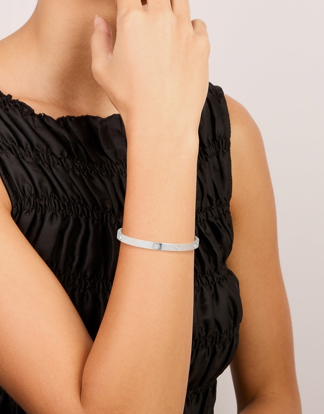 Lovisa - Waterproof Stainless Steel Cubic Zirconia Flower Bangle