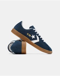Converse - Classic Trainer Suede - Men's
