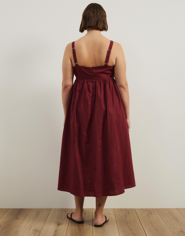 Atmos&Here Curvy - Fern Empire Line Midi Dress