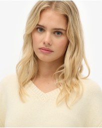 Superdry - Oversized V Neck Jumper