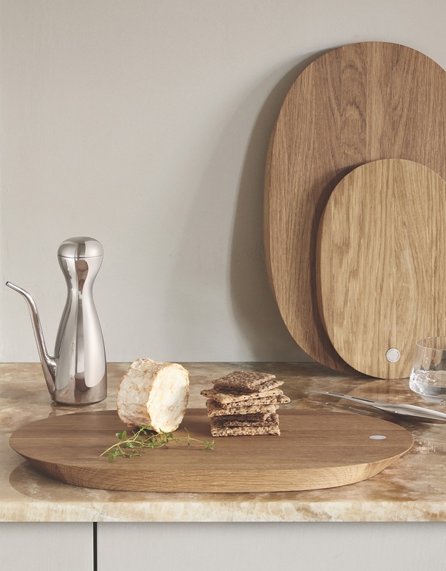 Georg Jensen - Alfredo Cutting & Serving Board, Large