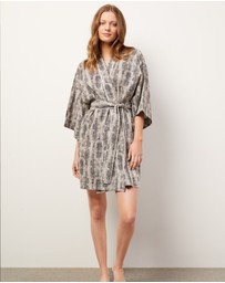 Wanderluxe Sleepwear - The Sahara Kimono Robe