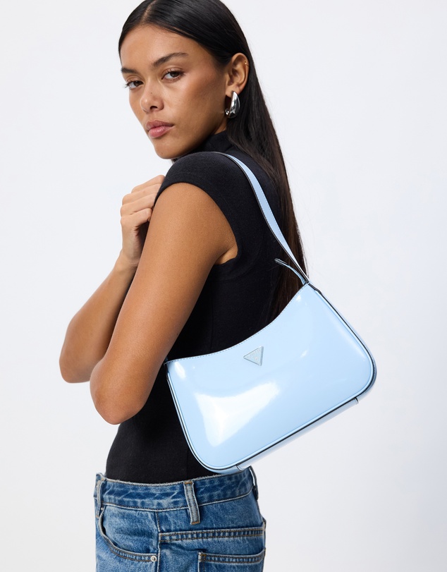 GUESS - Arnela II Top Zip Shoulder Bag