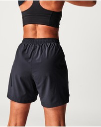 PARK - Outset Women's Game Shorts - Long
