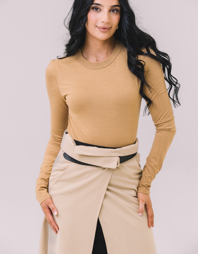 Youmsara - The Amberwood Long Sleeve Tee