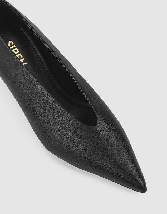 Siren - Flynn Point Toe Pumps