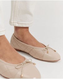 Country Road - Claudia Quilted Ballet