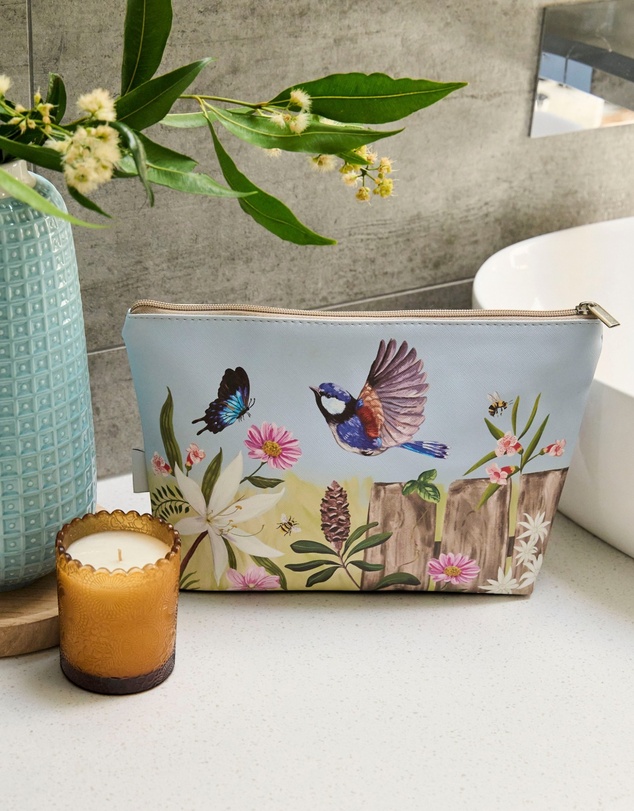 La La Land - Cosmetic Pouch Backcountry Vol.2