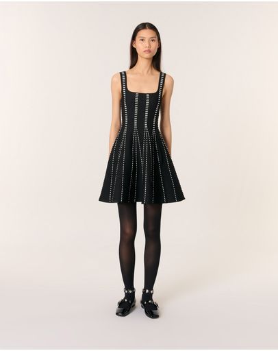 BLACK / ECRU