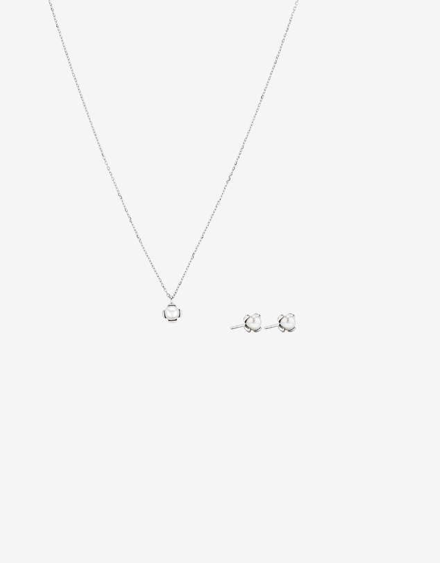 Michael Hill - Cultured Freshwater Pearl Pendant and Stud Earring Gift Set in Sterling Silver
