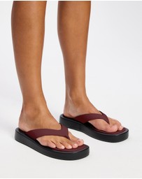 Dazie - Phoenix Chunky Thongs