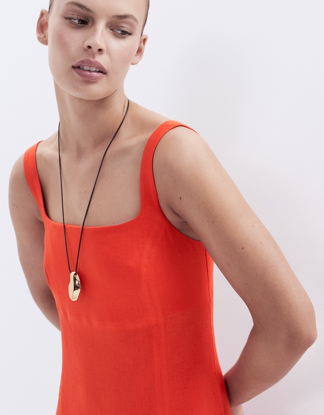 UNISON - Linen Balconette Midi Dress