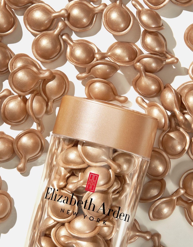 Elizabeth Arden - Elizabeth Arden Vitamin C Ceramide Capsules Radiance Renewal Serum 90 Piece