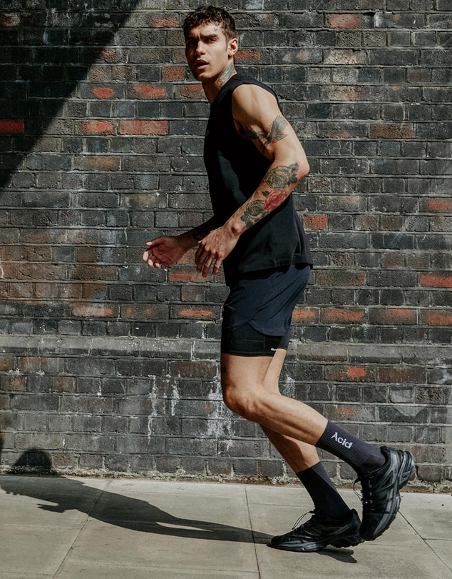Acid Running - Logo Tank - ICONIC EXCLUSIVE