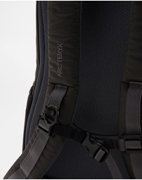 Arc'teryx - Mantis 26 Backpack