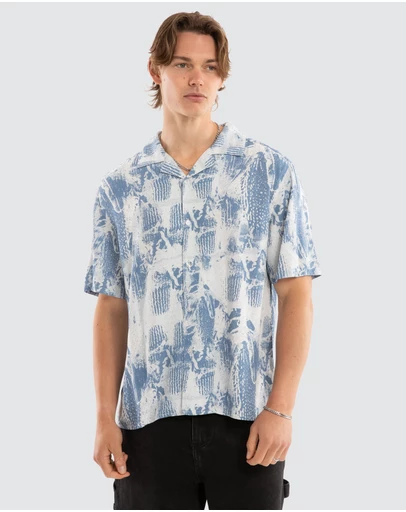 Nomadic Paradise - Banksia Cropped Resort Shirt