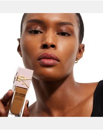 Yves Saint Laurent - All Hours Glow Foundation DW4