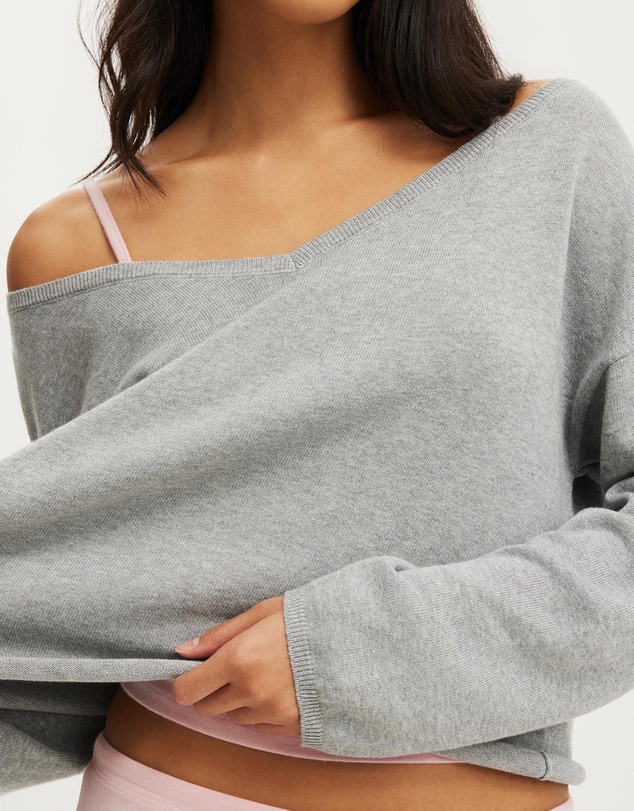 Cotton On Body - Relaxed V Neck Oversized Knit