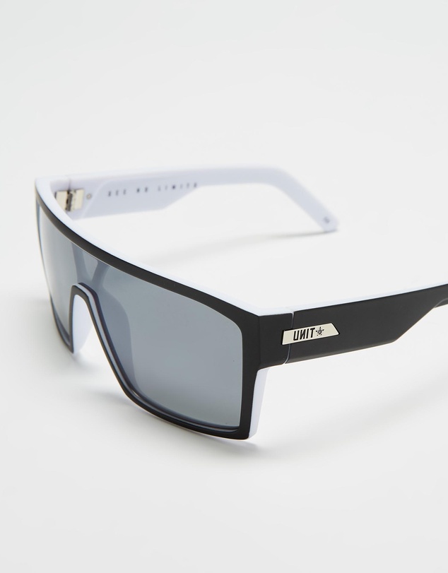 UNIT - Command Polarised Sunglasses