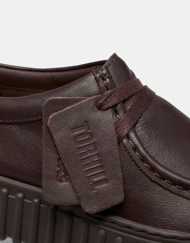 Clarks - Torhill Bee Dark Brown Leather