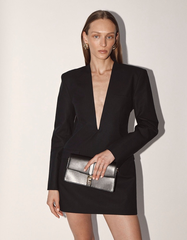 VESTIRSI - Claudia Black East West Crossbody