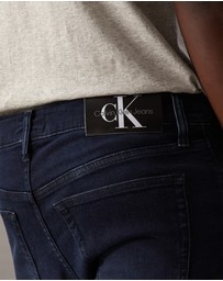 Calvin Klein Jeans - Slim Tapered Jeans