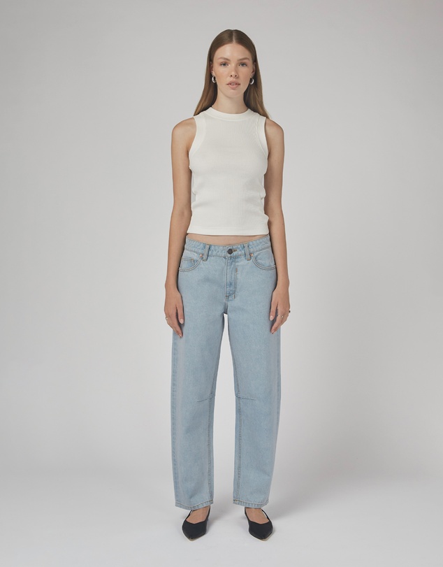 DRICOPER DENIM - Chloe Mid Rise Barrel Jeans
