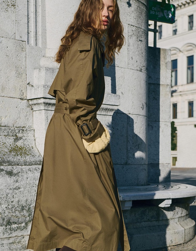 M.N.G - Tome Trenchcoat