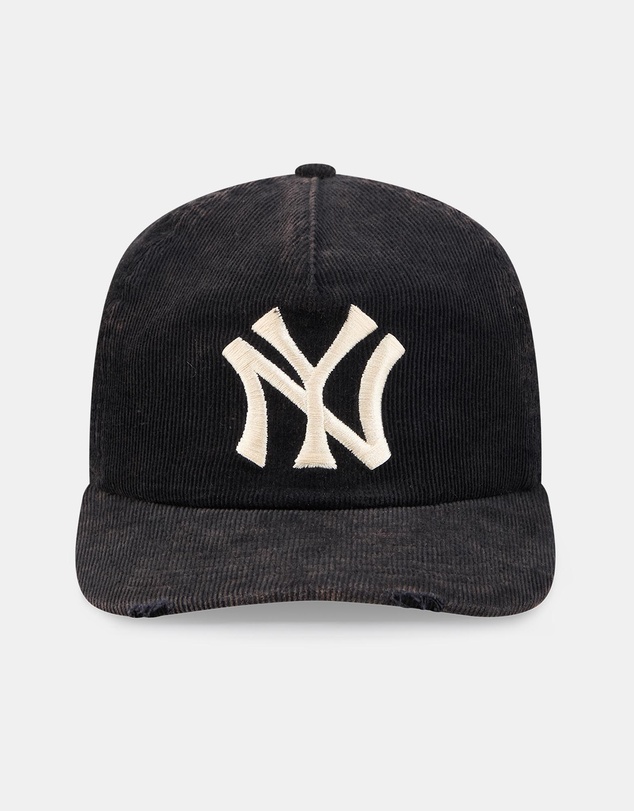 New Era - 19TWENTY Snow Wash Thin Wale Cord New York Yankees Cap