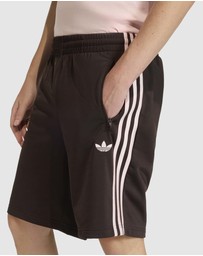 adidas Originals - Firebird Shorts