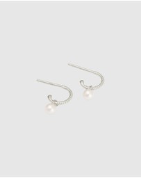 Kirstin Ash - Tiny pearl Hoops