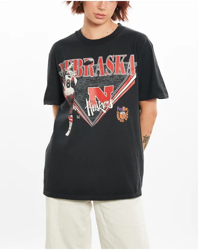 Vintage by The Real Deal - Pre Loved - 90s NCAA University of Nebraska Huskers Tee
