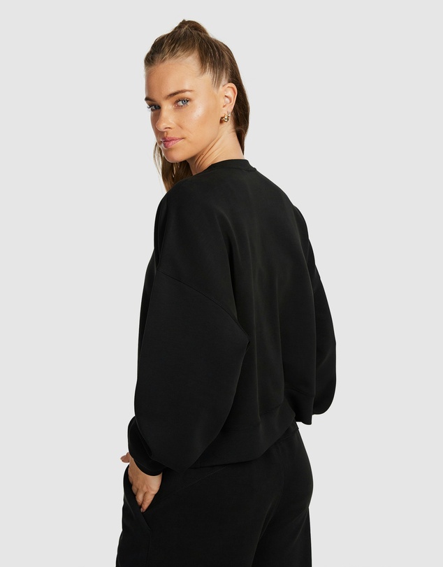 Rockwear - Travel Hip Length Crew