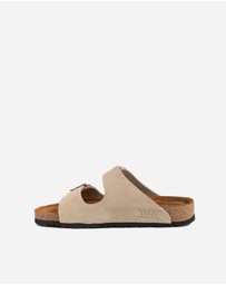 Ozwear Connection Uggs - Ugg Aussie Victoria Suede Leather Unisex Slipper