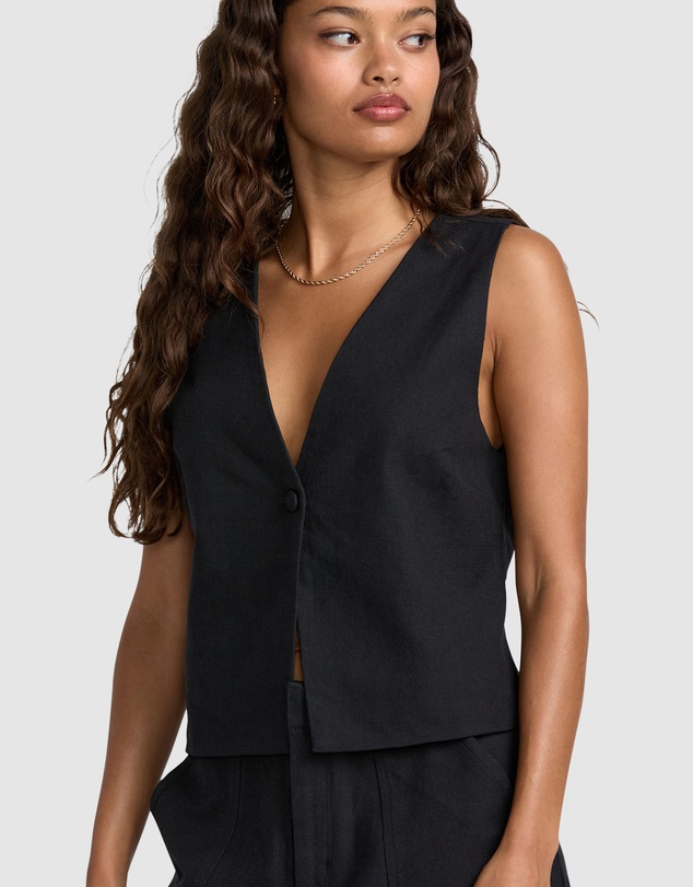 RVCA - Womens Logan Down Vest