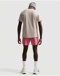Nike - Challenger Dri-FIT 5
