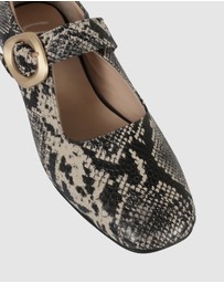 S by Sempre Di - Amina Ballerinas