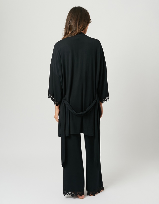 UNE PIECE - Lace Trim Modal Robe