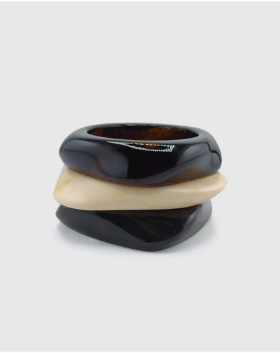 Izoa - Raven Bangle Stack