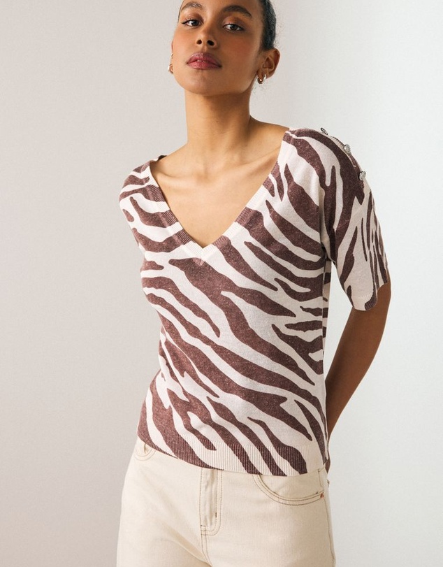 NEXT - V-Neck Gem Button Linen T-Shirt