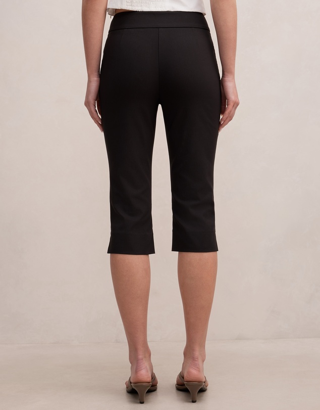 Forever New - Alex Knee Length Capri Pants