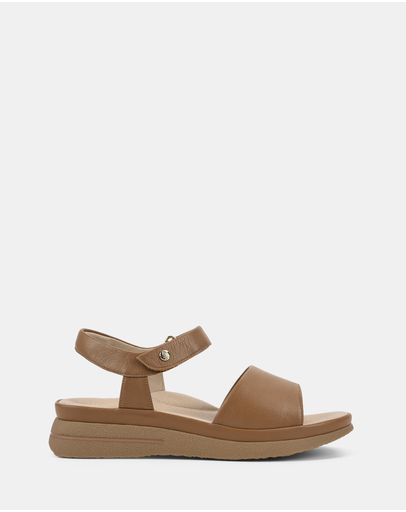 Tan