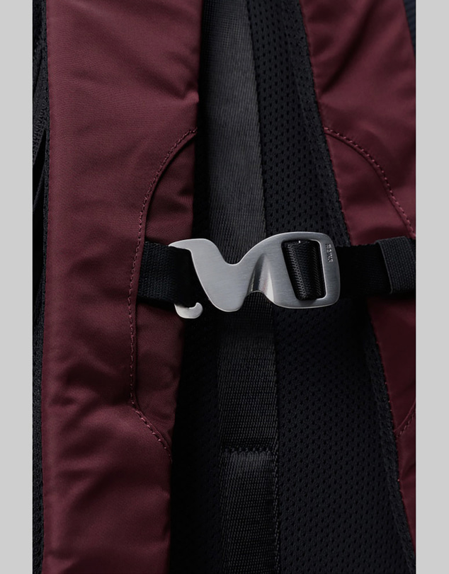 RAINS - Delphi Backpack Sip