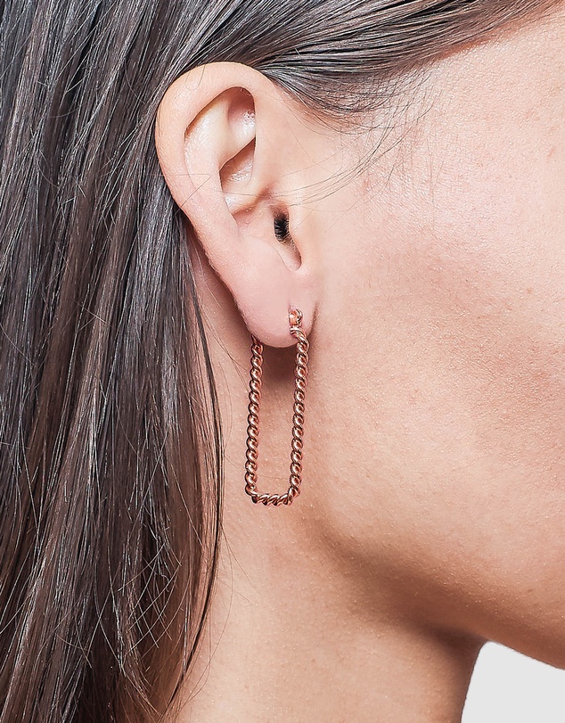 Pastiche - Tessa Hoops