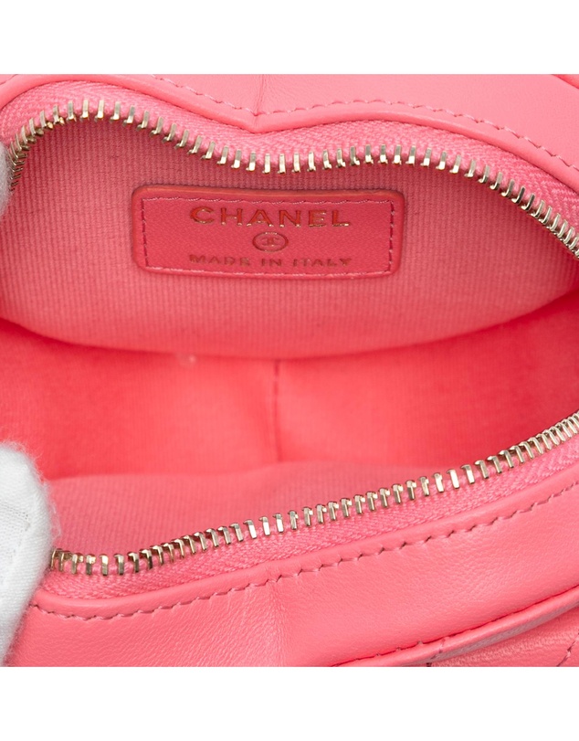Pre-Loved by Azura Reborn - Pre-Loved Mini Lambskin CC in Love Heart Crossbody