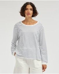 Amelius - Elaine Raw Hem Sweater
